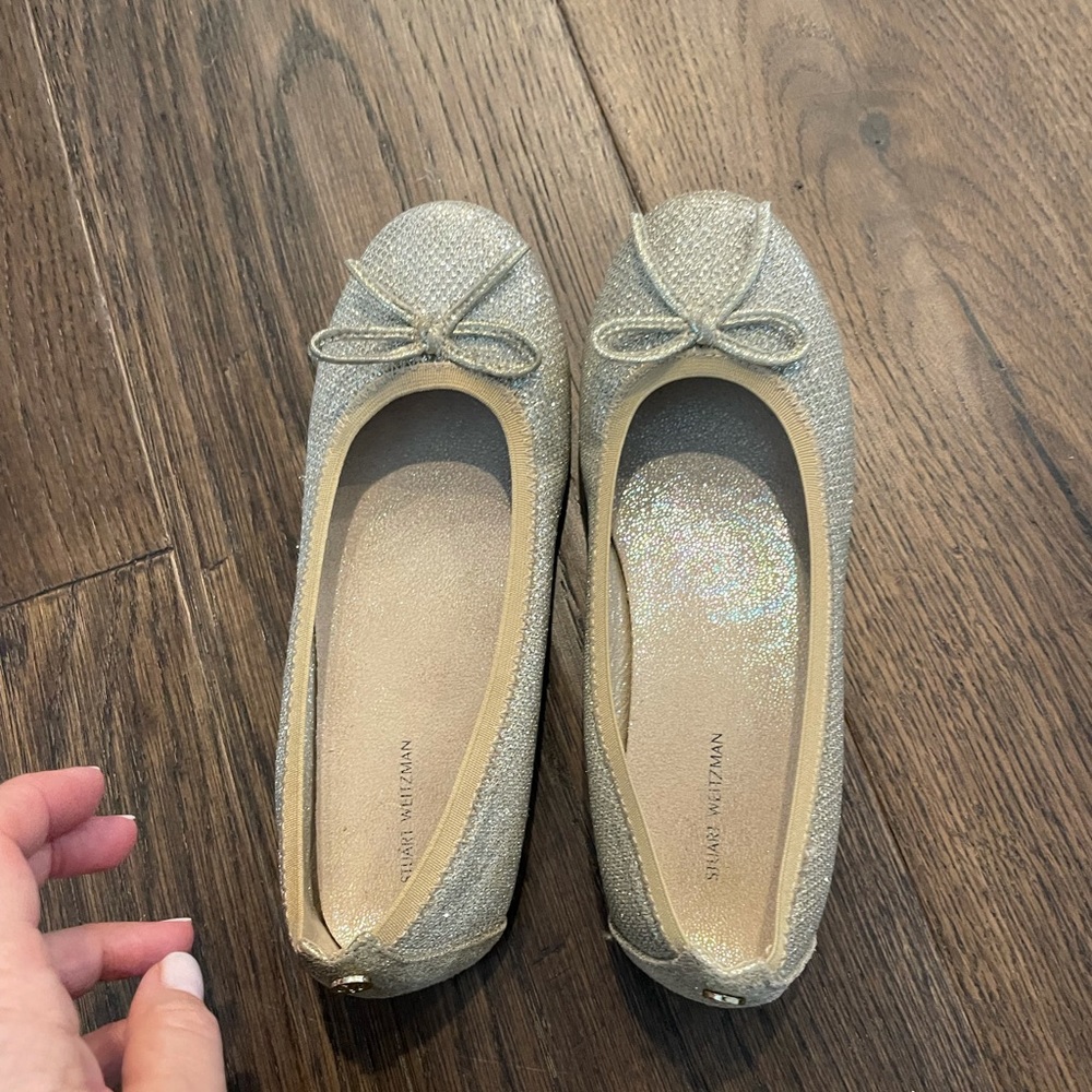 Stuart Weizman girls slip on ballet style shoes